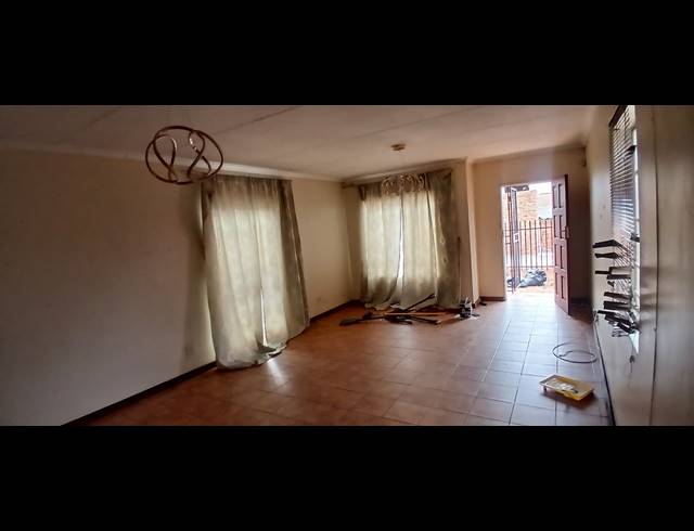 3 BEDROOM GATED ESTATE FOR SALE IN AMANDASIG